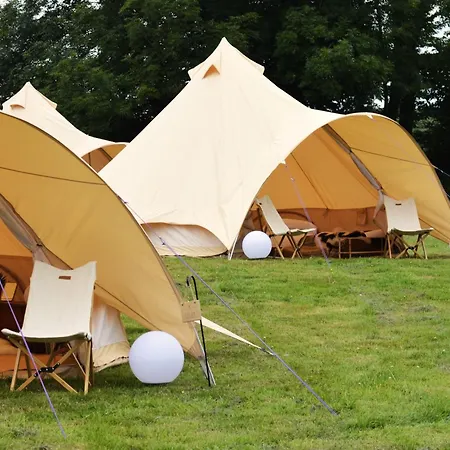 Luxury tent Tylda Tents At Tregonetha - Extra Large 6m Luxury Bell Tent 