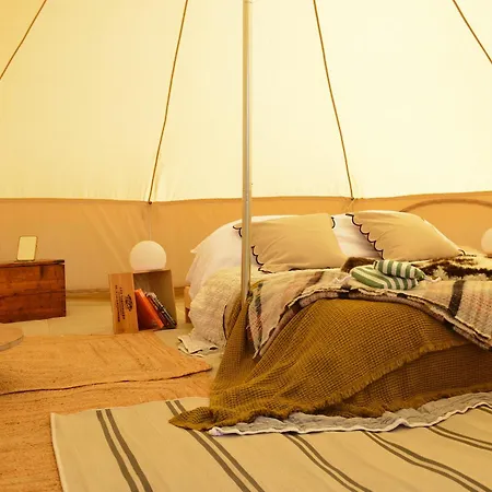 Tylda Tents At Tregonetha - Extra Large 6m Luxury Bell Tent 