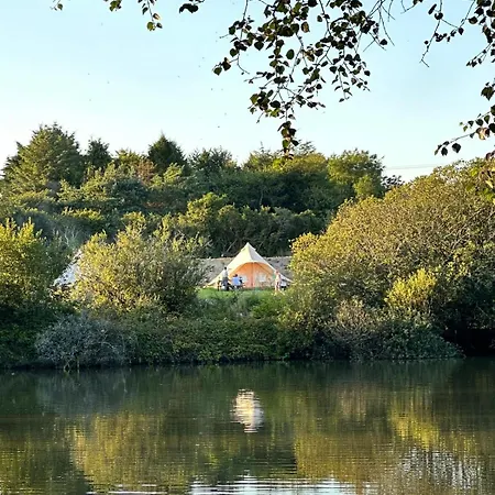 Tylda Tents At Tregonetha - Extra Large 6m Luxury Bell Tent 